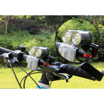 Super brillante 2, 000 lúmenes Xm-U2 LED Bike lámpara Focusing Bike Light
